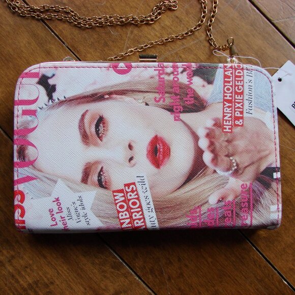 Miss Vogue Magazine Purse Bag Clutch Cara Delevingne Shoulder Chain RARE - Picture 3 of 9
